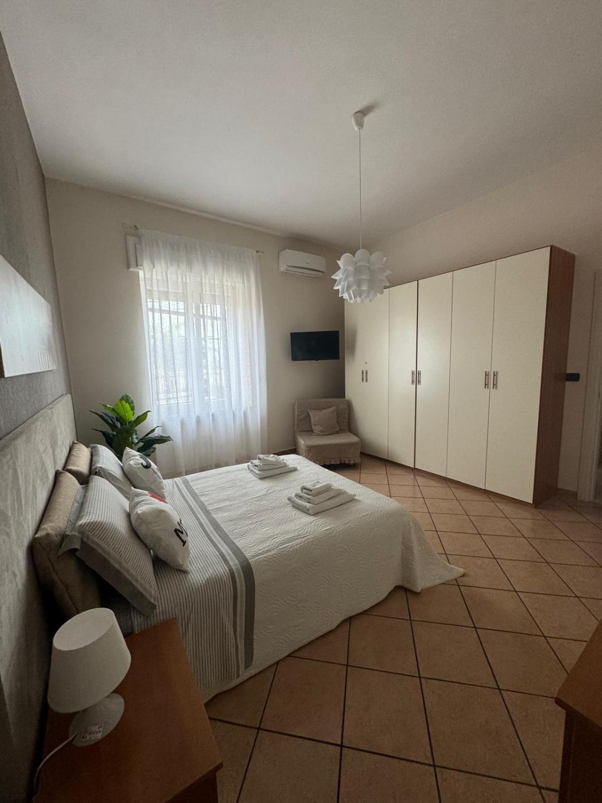 Tommy'S Apartment Pompeia Exterior foto