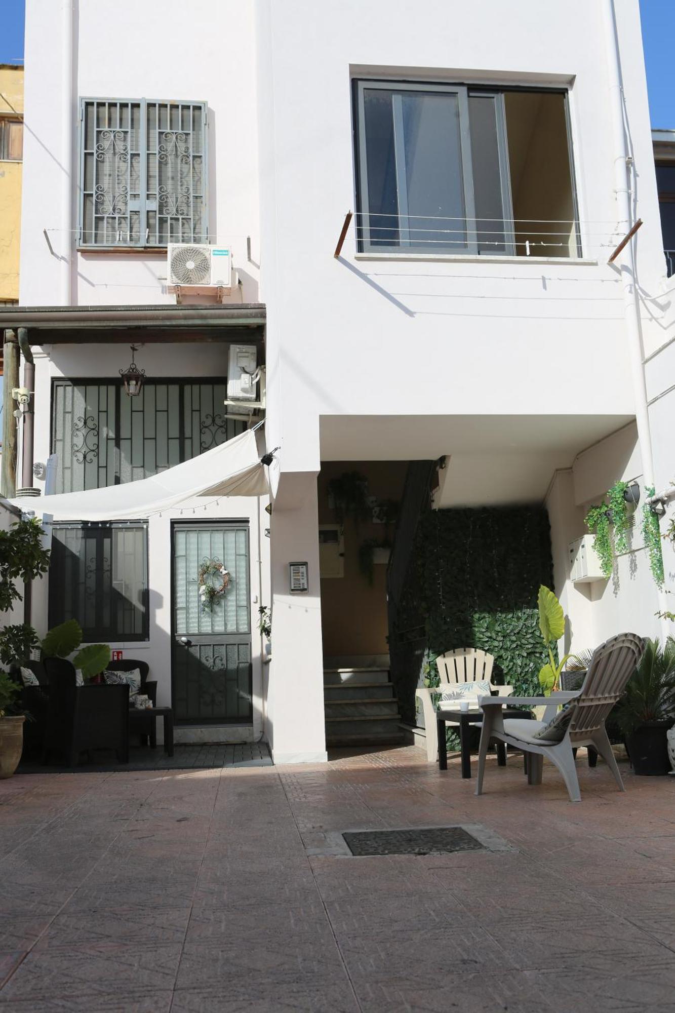 Tommy'S Apartment Pompeia Exterior foto